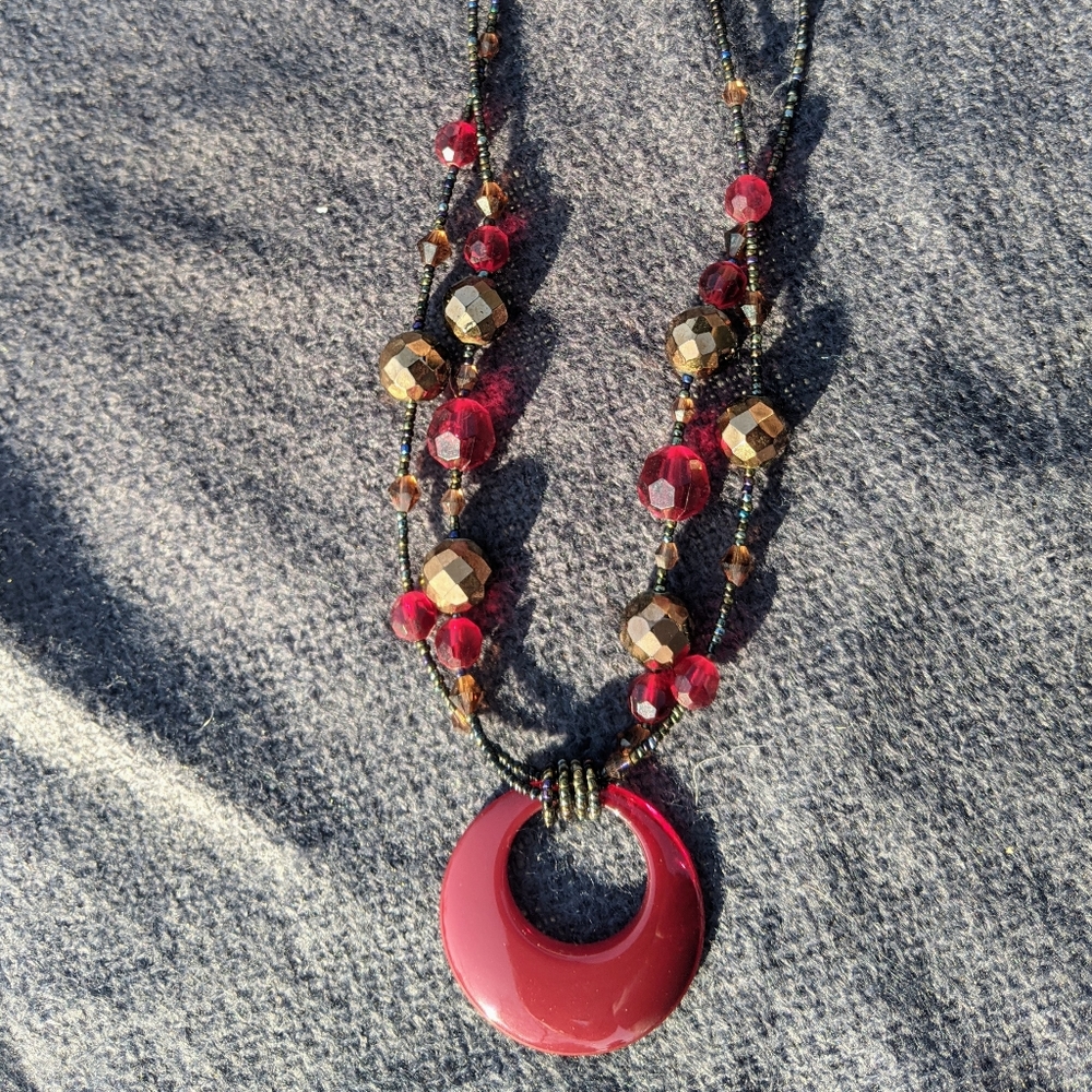 Lia Sophia necklace - Picture 2 of 3